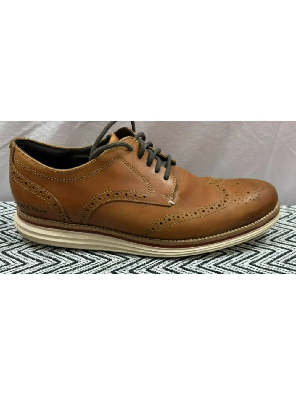 Cole Haan Mens Wingtip Oxford Shoes Brown Size 11M Leather Grand OS Good Conditi